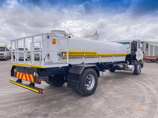 2019 UD Nissan Croner PKE 280 Honeysucker Truck