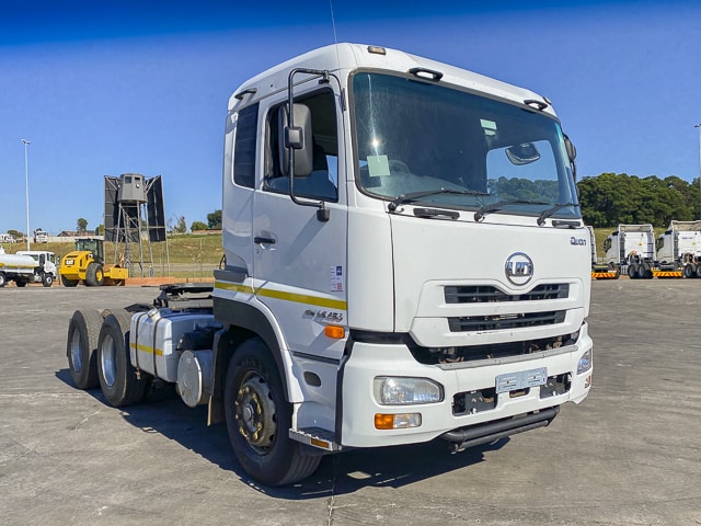 Used 2015 UD Nissan Quon GW 26-450 - 6x4 Truck Tractor