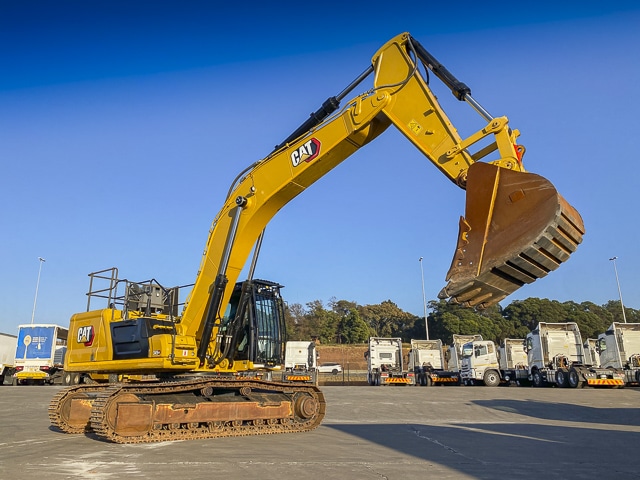 Used 2022 Caterpillar 345 GC Excavator For Sale