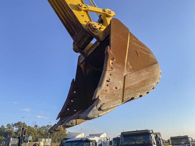 2022 Caterpillar 345GC Excavator