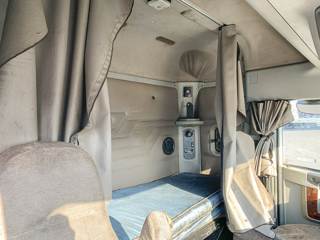 2014 Freightliner Argosy ISX 500 – 6×4 Truck Tractor