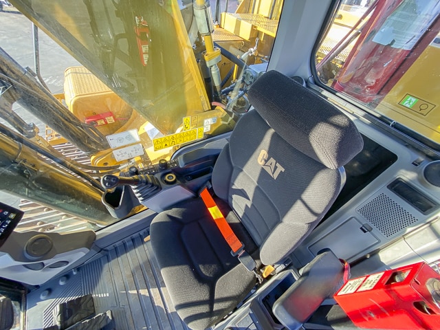2022 Caterpillar 345GC Excavator