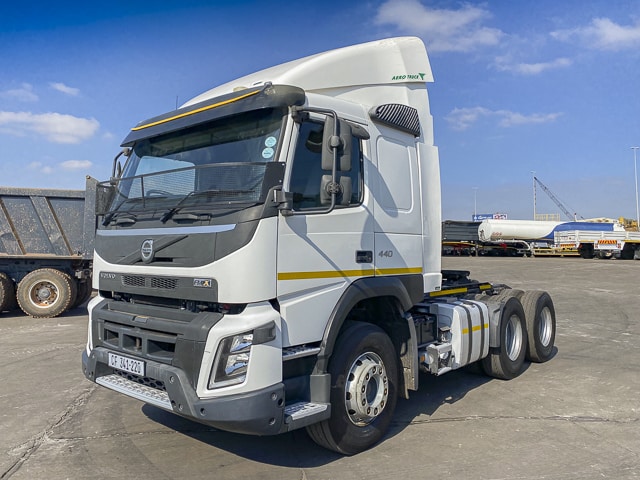 2018 Volvo FMX 440 – 6×4 Truck Tractor