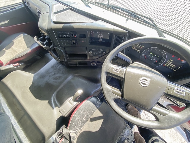 2018 Volvo FMX 440 – 6×4 Truck Tractor