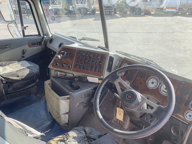 2012 International Eagle 9800I – 6×4 Truck Tractor