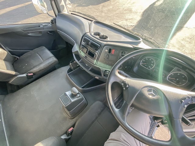 2015 Mercedes-Benz Axor 3535 Brick Crane Truck & Trailer