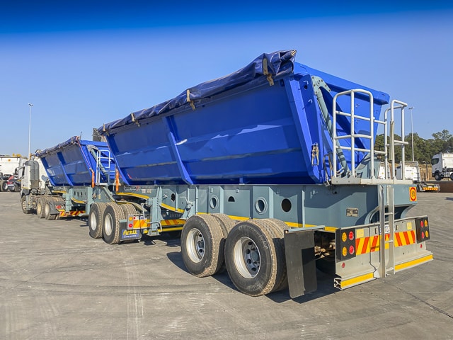 Used 2011 Afrit Sidetipper Link Trailer For Sale