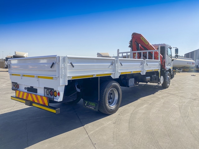 2022 UD Nissan PKE 250 Dropside Crane – 4×2 Truck