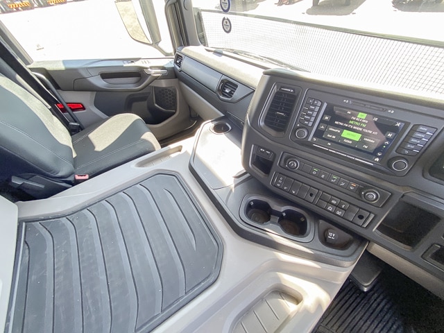 2023 Scania P410 – 4×2 Truck Tractor