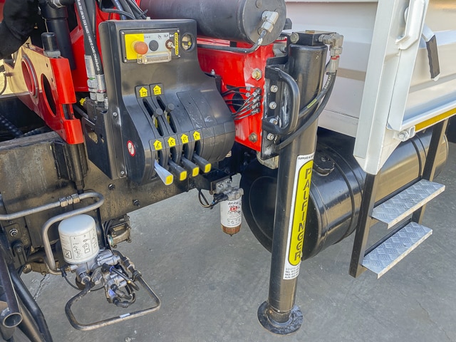 2022 UD Nissan PKE 250 Dropside Crane – 4×2 Truck