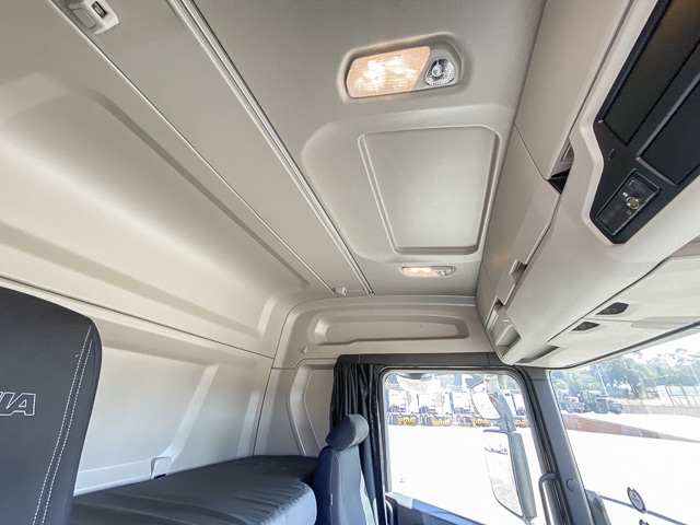 2023 Scania P410 – 4×2 Truck Tractor
