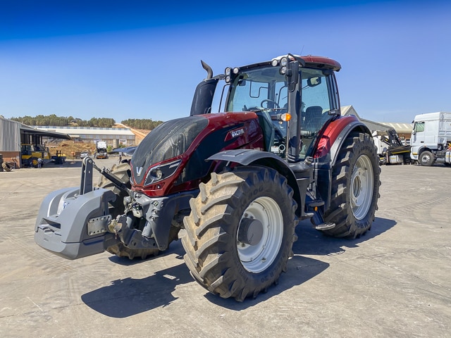 2022 Valtra T234 Versu – 4×4 Tractor