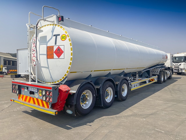 2008 GRW Fuel Tanker 50 000L – Pump & Meter – Tri Axle Trailer