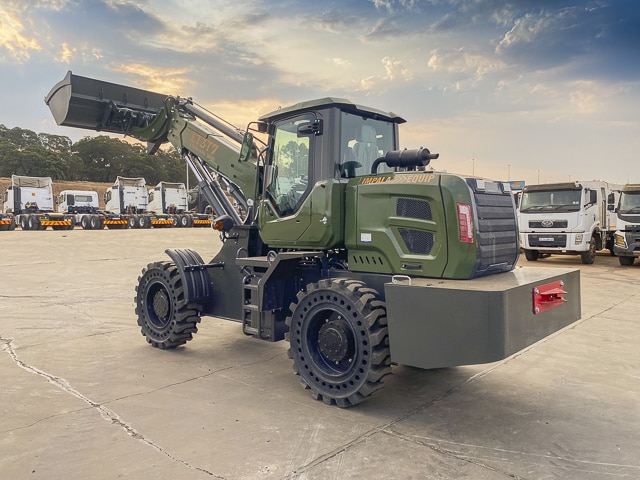 2025 Telehandler Loader 4×4 LT3T7