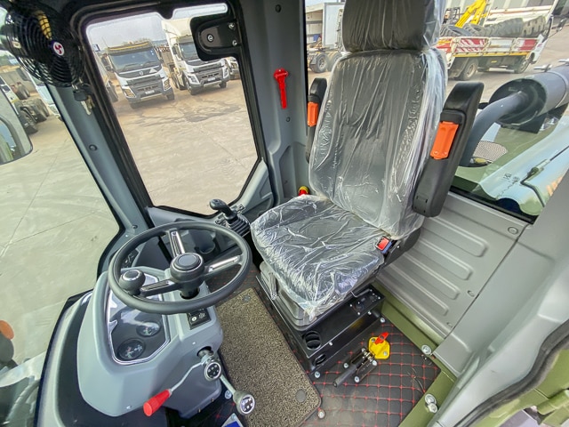 2025 Telehandler Loader 4×4 LT3T7