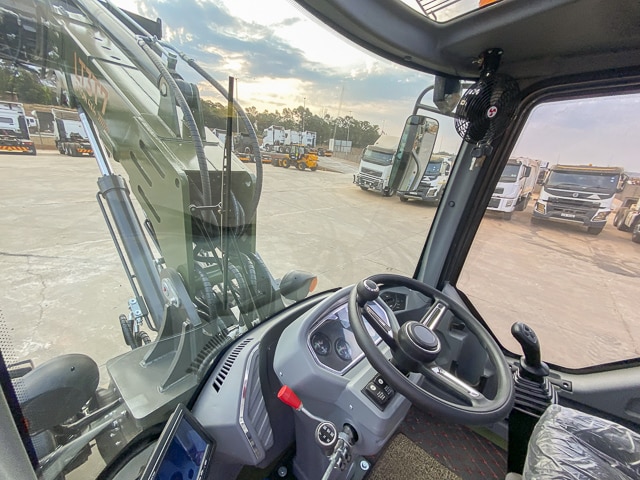 2025 Telehandler Loader 4×4 LT3T7