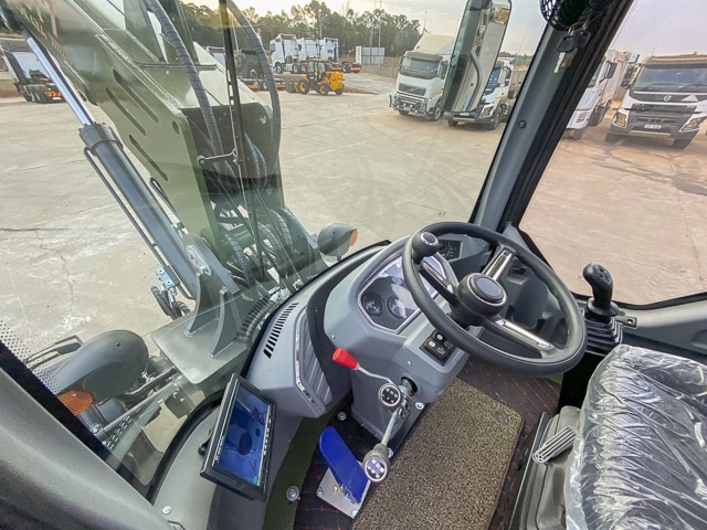 2025 Telehandler Loader 4×4 LT3T7