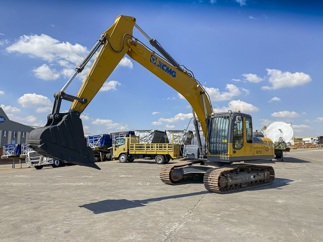 2020 XCMG XE215C – 21.5 Ton Excavator