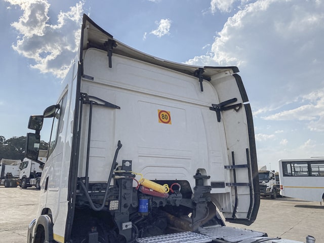 2022 Scania G460 – 6×4 Truck Tractor