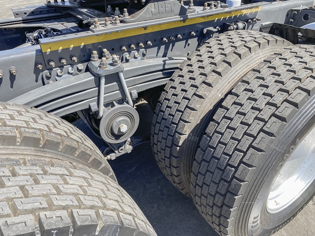 2022 Volvo FH440 – 6×4 Truck Tractor