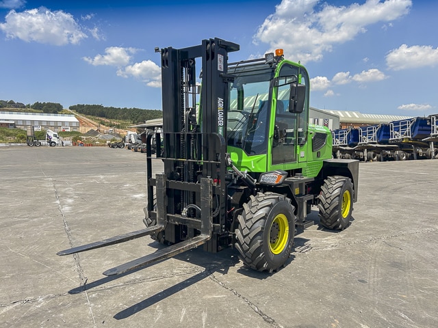2026 All Terrain Forklift & Loader F4W445 – 4 Ton 4×4