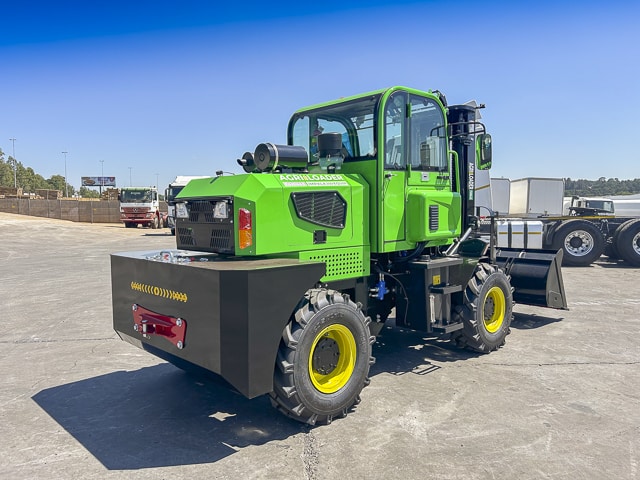 2026 All Terrain Forklift & Loader F4W445 – 4 Ton 4×4