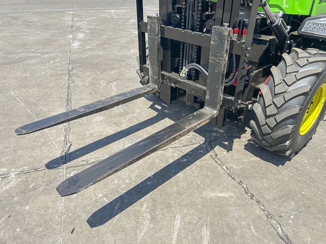 2026 All Terrain Forklift & Loader F4W445 – 4 Ton 4×4