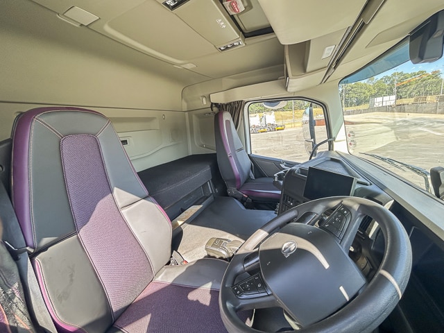 2024 Volvo FMX 440 – 6×4 Truck Tractor
