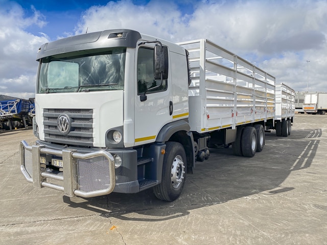 2018 Volkswagen 24-250 Cattle Truck & Drawbar Trailer