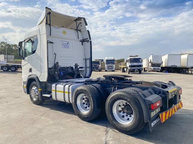 2021 Scania R460 – 6×4 Truck Tractor