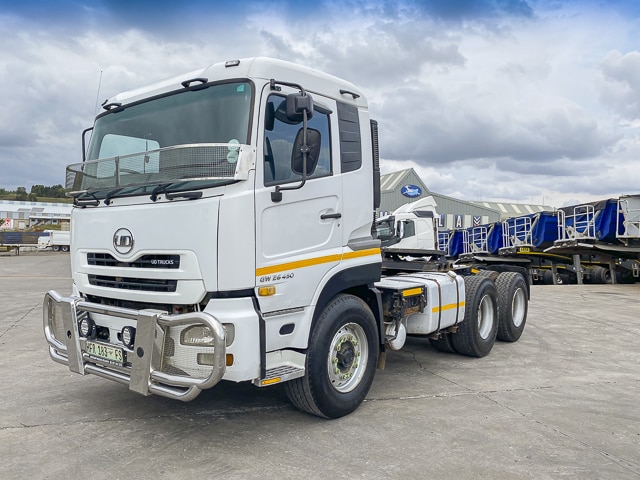 2018 UD Quon GW26 450 – 6×4 Truck Tractor