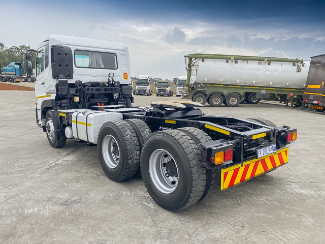 2017 UD Quon GW26 450 – 6×4 Truck Tractor