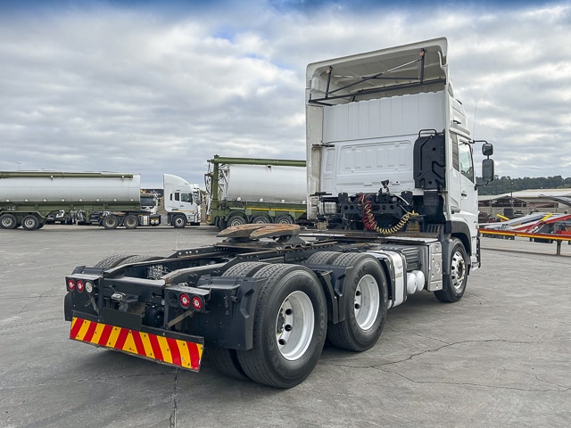 2021 UD Quon GW26 460 High Roof – 6×4 Truck Tractor