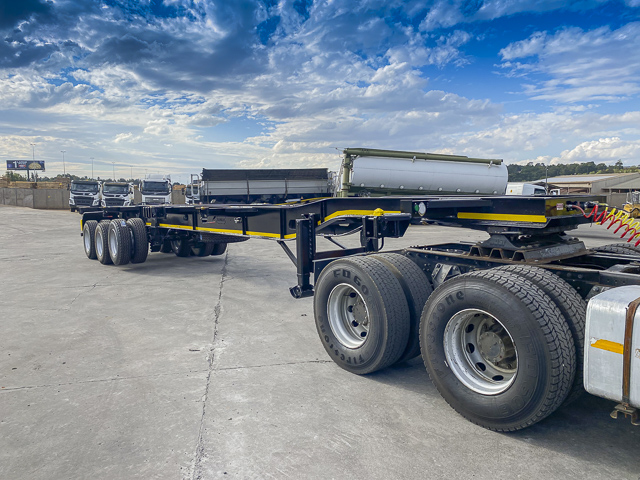2026 Ramkat Skeletal – Tri Axle Trailer