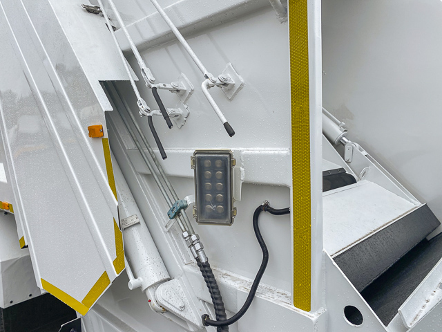 2021 FAW 28.290FL – Waste Compactor 6×4 Truck