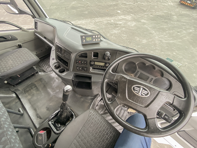 2021 FAW 28.290FL – Waste Compactor 6×4 Truck