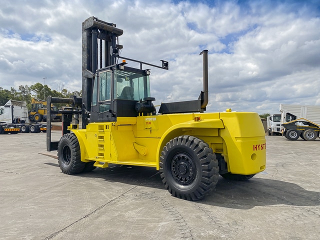 2006 Hyster H32.00F Heavy‑Duty Forklift – Container Handler