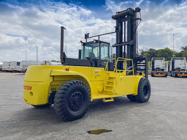 2006 Hyster H32.00F Heavy‑Duty Forklift – Container Handler