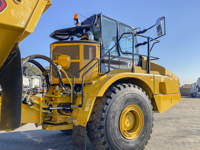 2022 Caterpillar 740GC ADT – Articulated Dump Truck