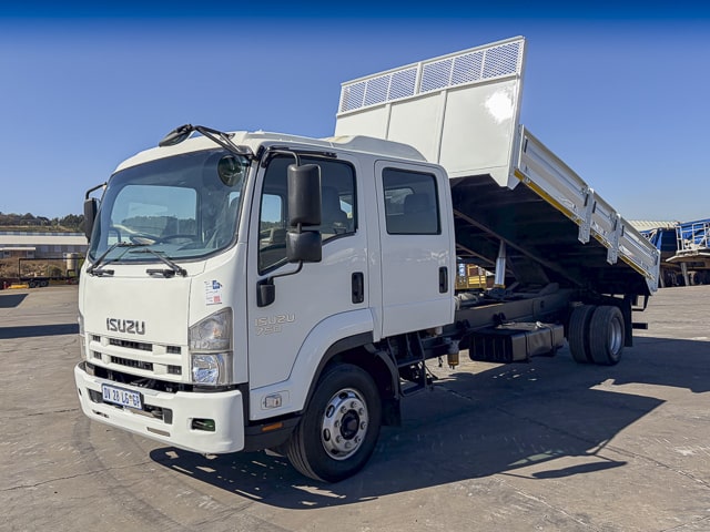 2015 Isuzu FSR 750 Crew Cab – Dropside Tipper Truck