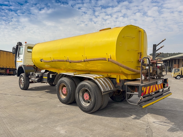 1989 Mercedes-Benz 2628K – Water Tanker Truck