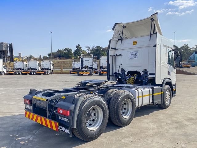 2022 Scania P410 – 6×4 Truck Tractor