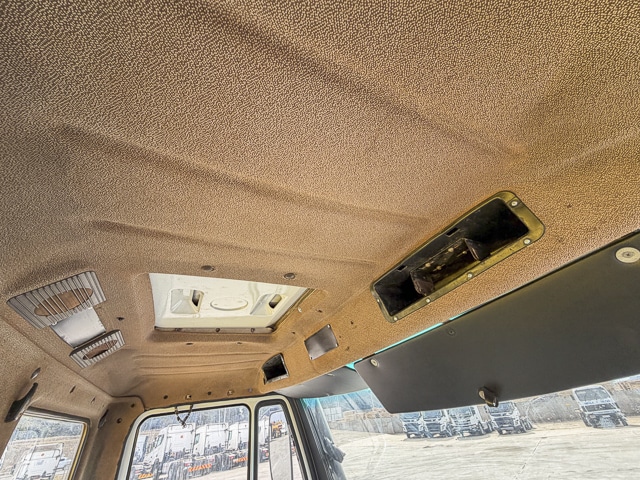 1989 Mercedes-Benz 2628K – Water Tanker Truck