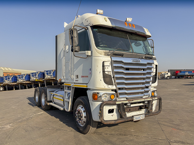 Used 2013 Freightliner Argosy ISX 500 - 6x4 Truck Tractor For Sale