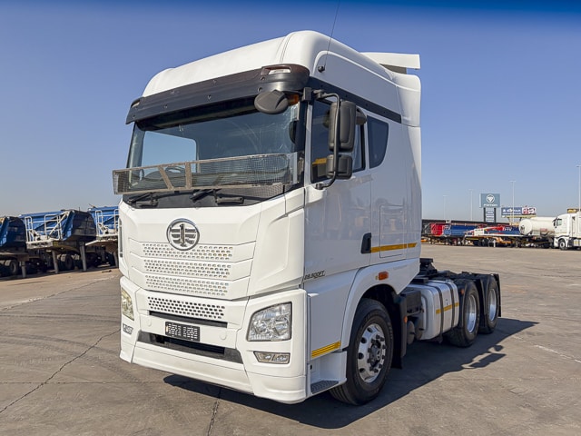 2023 FAW JH6 28.500FT – 6X4 Truck Tractor