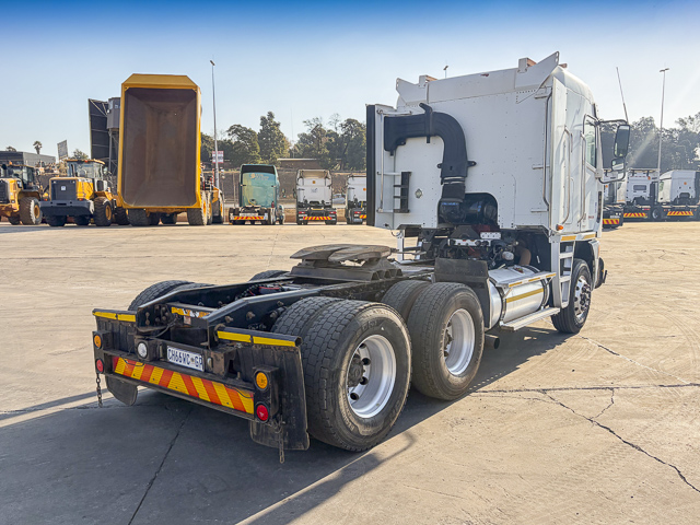 2013 Freightliner Argosy ISX 500 – 6×4 Truck Tractor