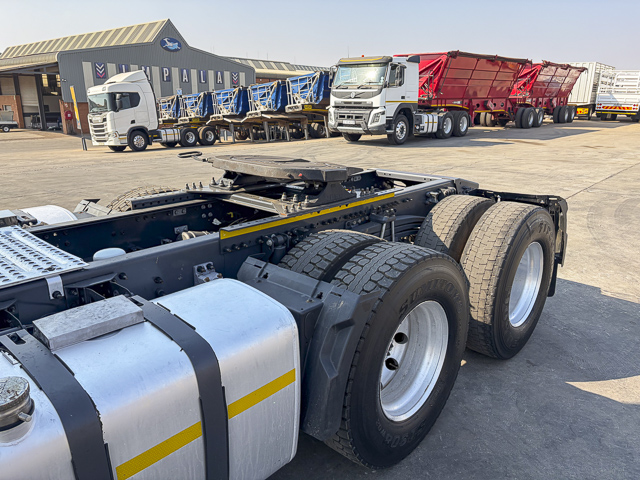 2020 Volvo FH 440 – 6×4 Truck Tractor