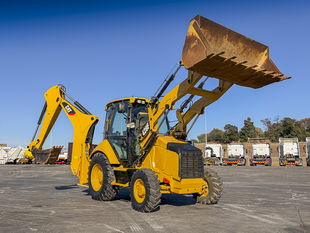 2015 Caterpillar 426 TLB - Backhoe Loader For Sale