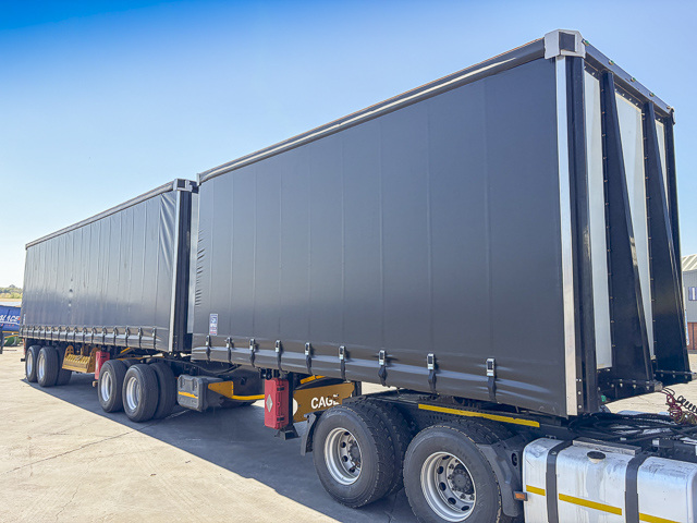 2023 Cage Tautliner – Moffet Forklift M2 – Link Trailer