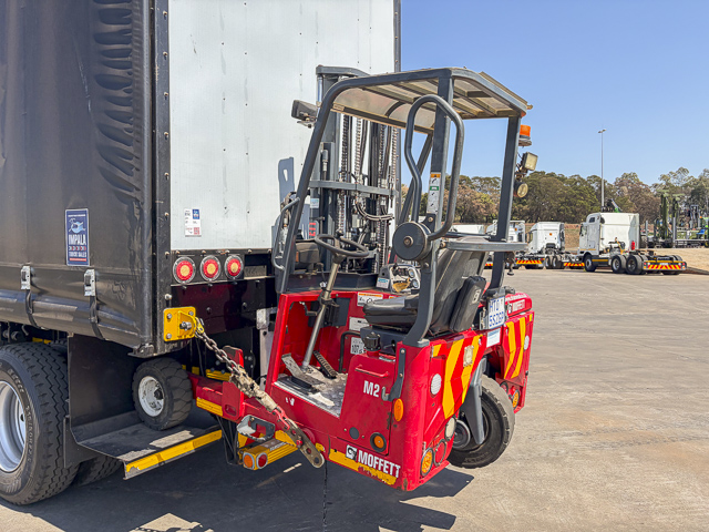 2023 Cage Tautliner – Moffet Forklift M2 – Link Trailer